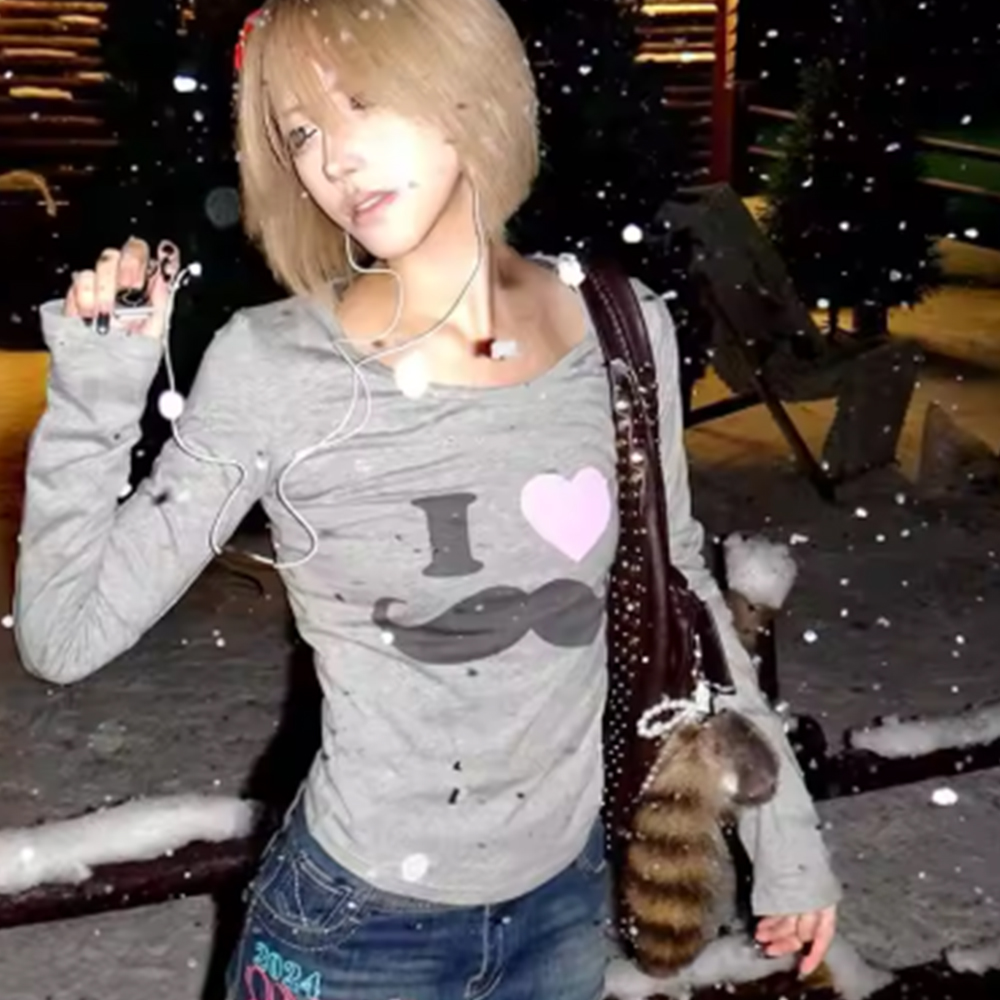 Japanese Y2K Beard Print T-Shi - Korean Lifestyle recension och pris